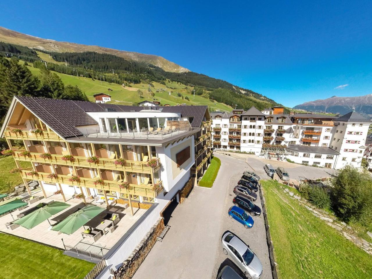 Natürlich Hotel mit Charakter Fiss Dış mekan fotoğraf
